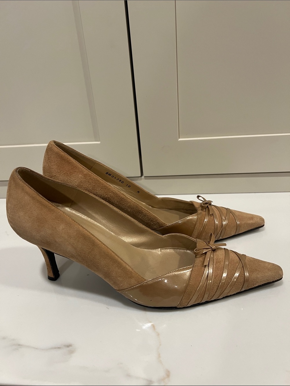 Stuart Weitzman Women’s Pointed-Toe Suede and Patent Leather Pumps - Tan